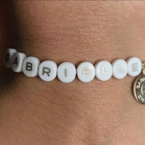 🧧GREAT NIB CHANEL GABRIELLE Perfume Tester w/Bracelet & COCO GLOSS Charm(copy) - Picture 2 of 12